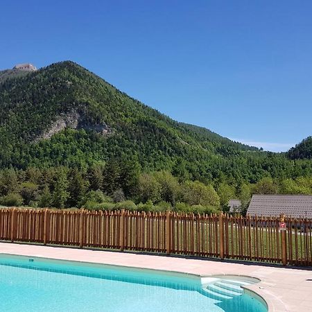 Camping Les Auches Ancelle Exterior photo
